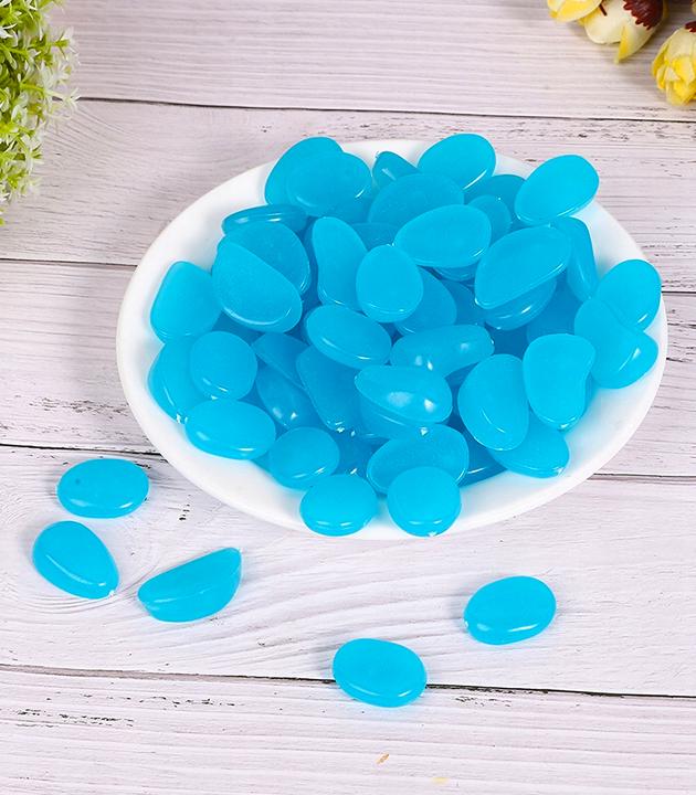 Каміння декоративне люмінесцентне що світиться в темряві штучна галька 100 шт. Блакитний - фото 11