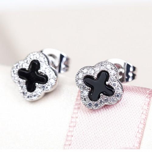 Сережки з кристалами Сваровські 087079 Italina Білий