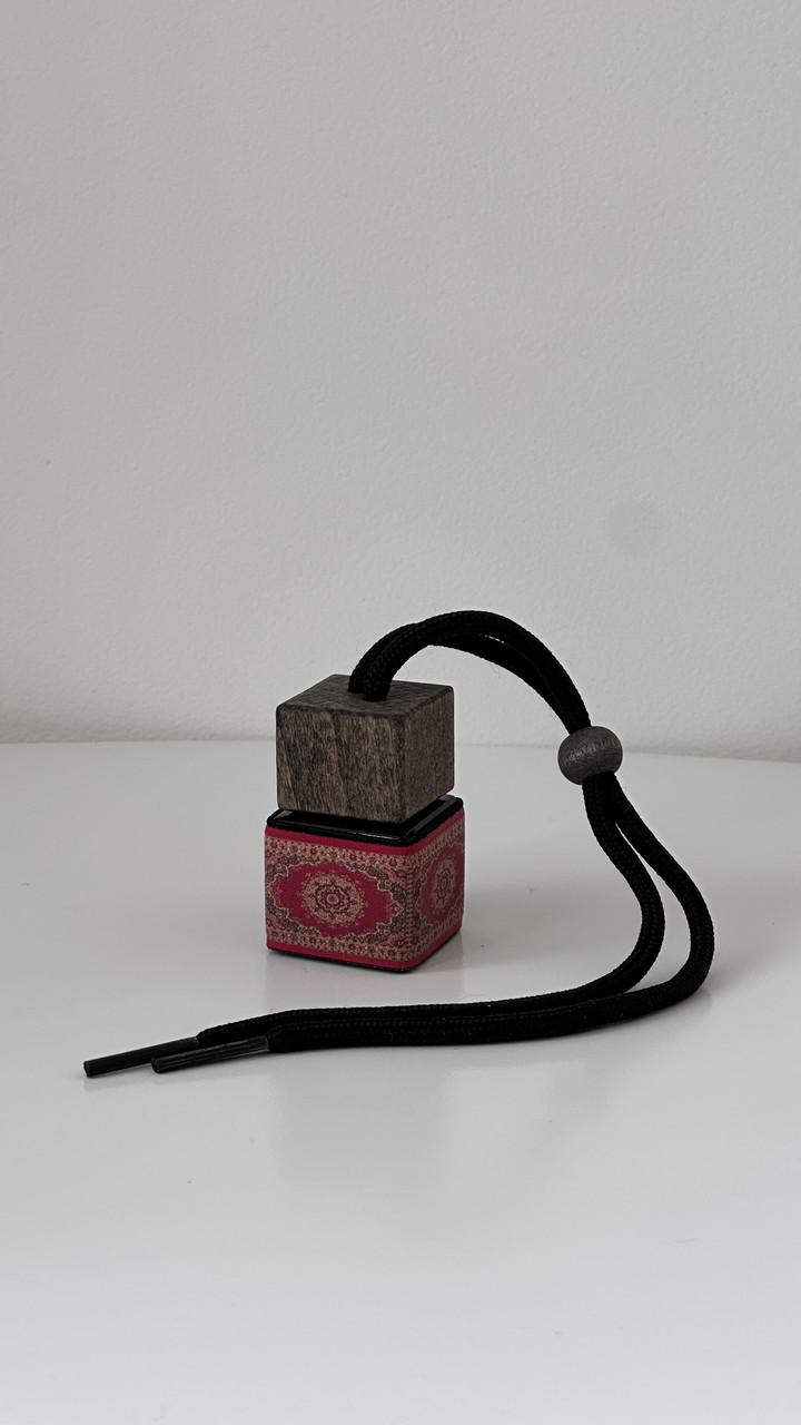 Автомобильный ароматизатор Hurricane Carpet - фото 3 Автомобильный ароматизатор Hurricane Carpet - фото 3