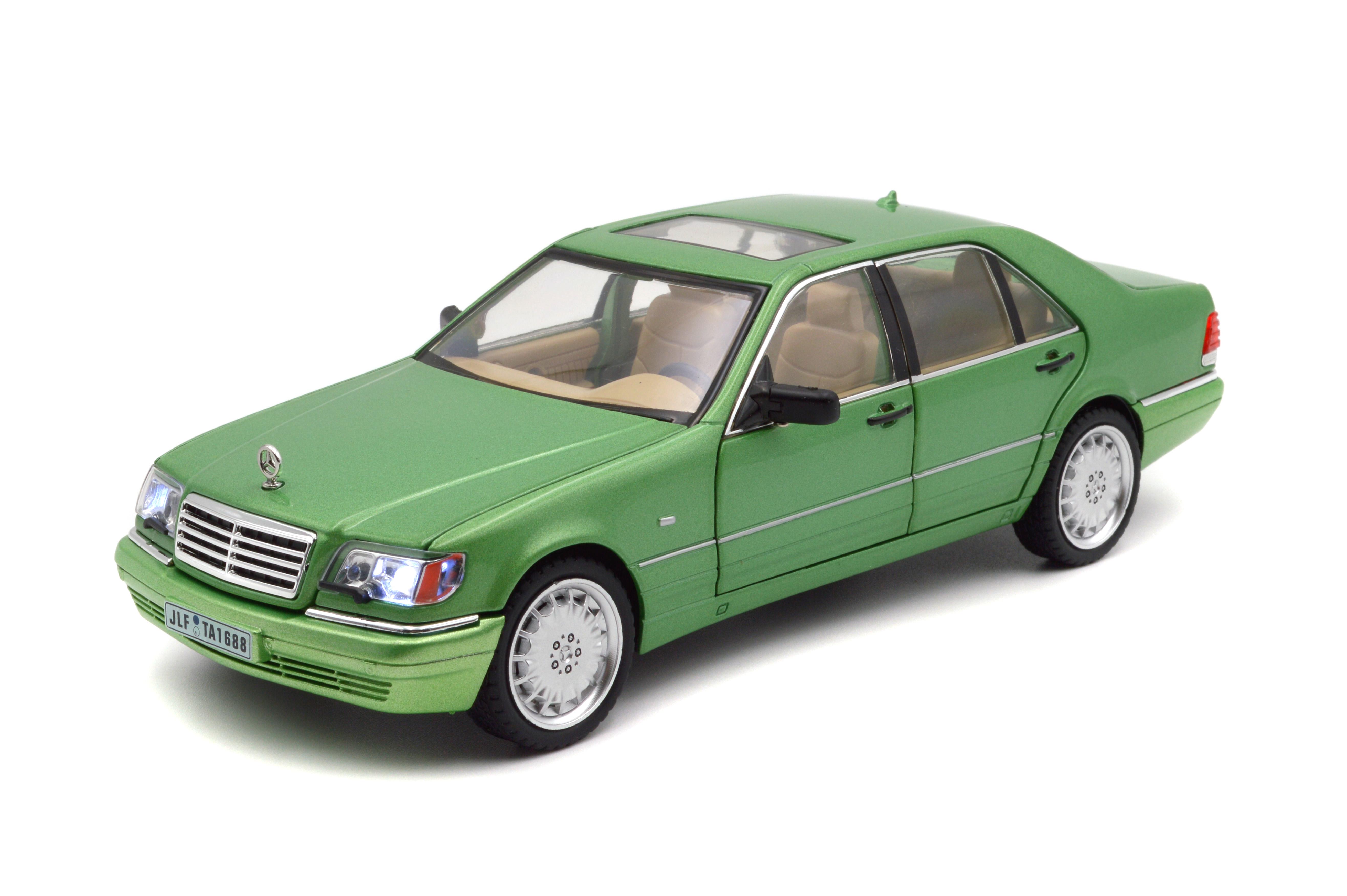 Модель металлическая АвтоЭксперт 1870-52 Mercedes-Benz S320 W140 1:24 звук/свет/открывающаяся дверь
