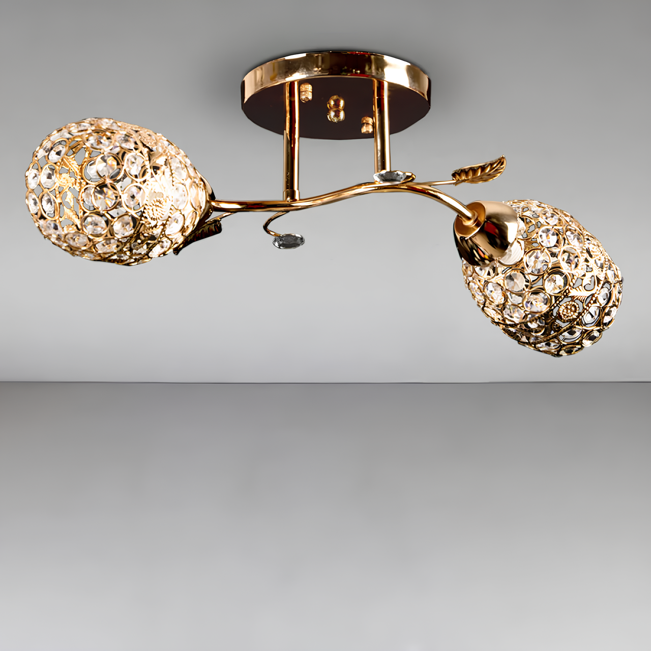 Люстра Svet на два металлических плафона с хрусталиками под лампу Е27 Золотой (SH-4304/2F FG)