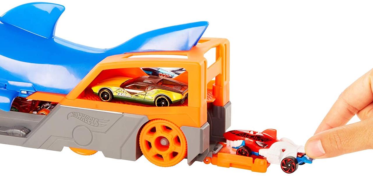 Набор игровой Hot Wheels Shark Chomp Transporter (GVG36) - фото 5