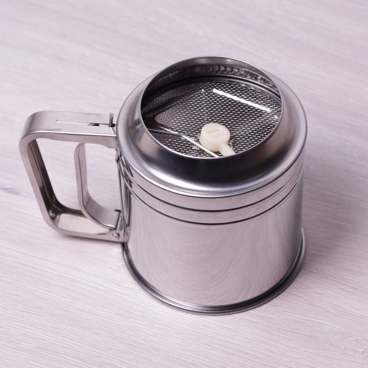 Кружка-сито Kamille для просеивания муки с одинарным ситовым дном KM-7783 - фото 3