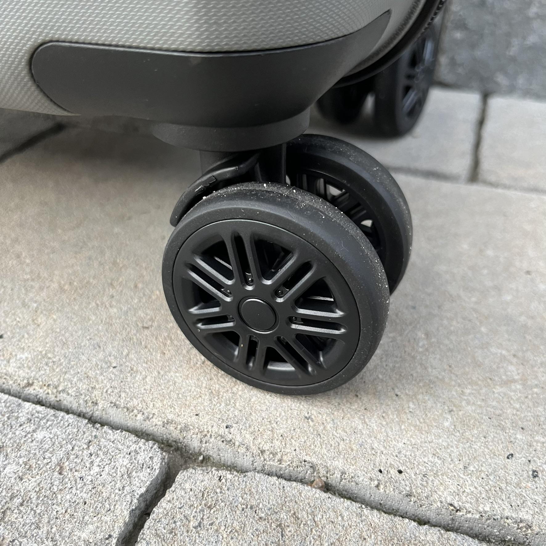 Валіза дорожня з поліпропілену Wings PP05 S Сірий (22630188) - фото 6 Валіза дорожня з поліпропілену Wings PP05 S Сірий (22630188) - фото 6