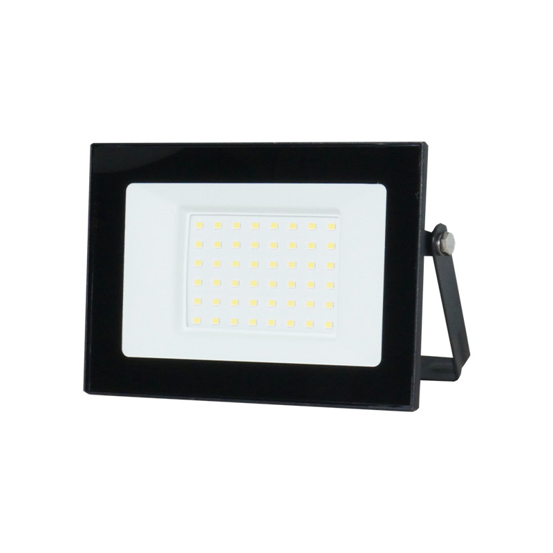 Прожектор UEC Delta SLC LED 50W 230V 4000lm 6500K 148x116x30 мм Черный (SLC-50-IP65-0-B)