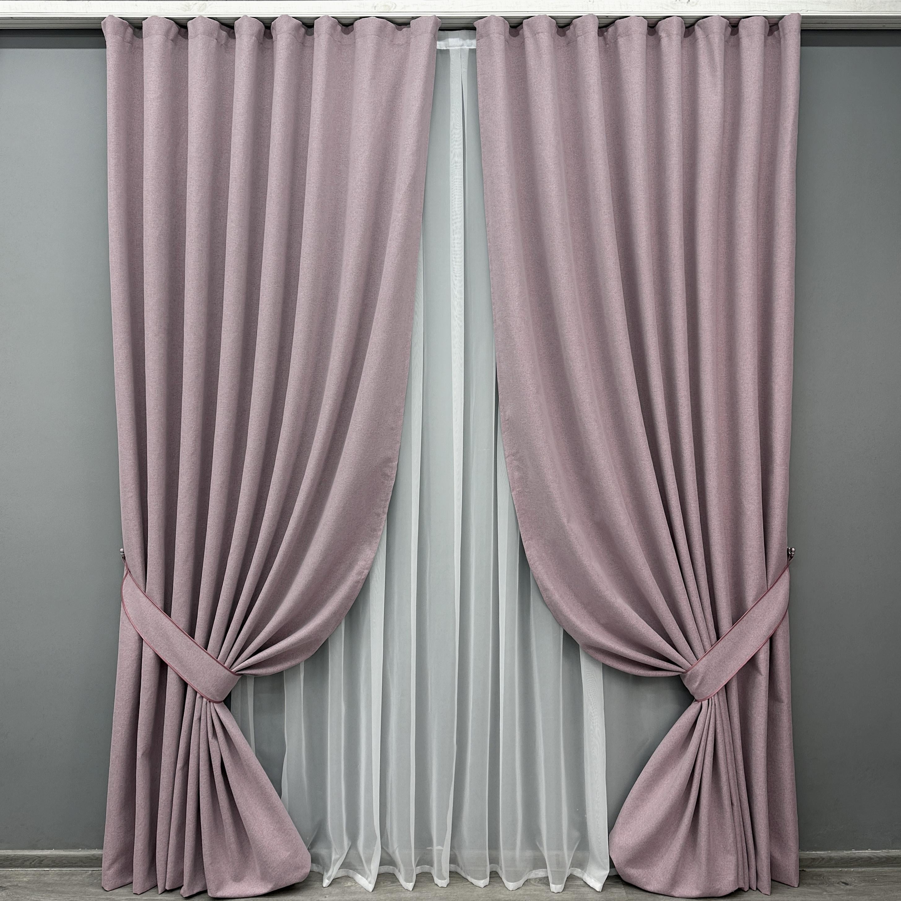 Комплект готовых штор VR-Textil Блэкаут двусторонний ASHEN NIGHT № 1843ш 200х290 см 2 шт. Пудровый (32-208)