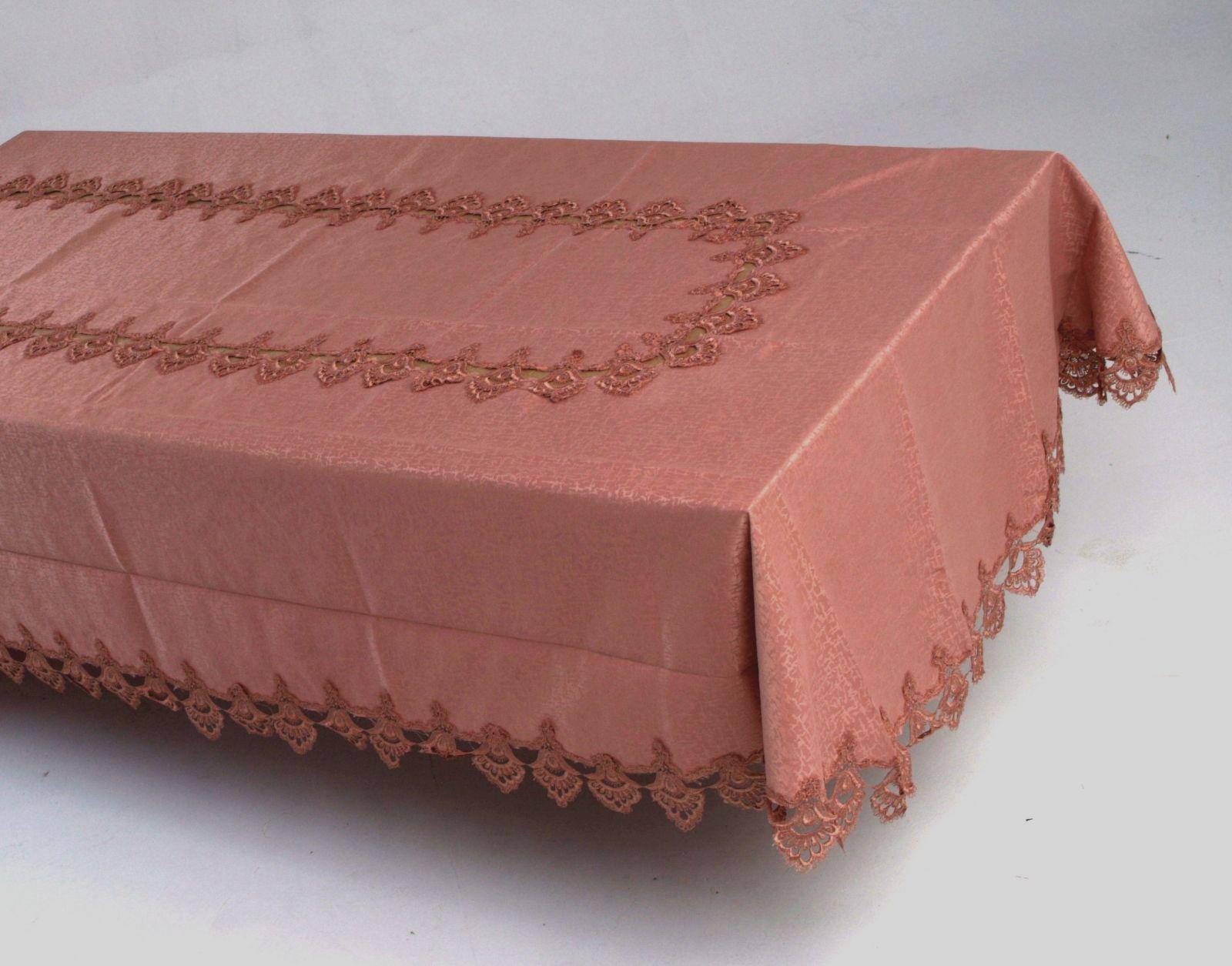 Скатерть на овальный стол T 150x270 см Скатерть на овальный стол T 150x270 см