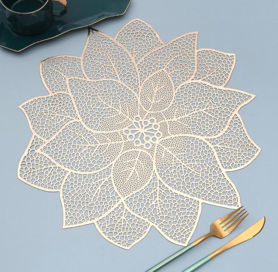 Салфетка сервировочная 38 см фигурная Золотистый (5460) Салфетка сервировочная 38 см фигурная Золотистый (5460)