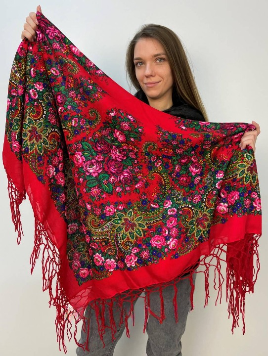 Платок Розы 120х120 см Красный (29434368)