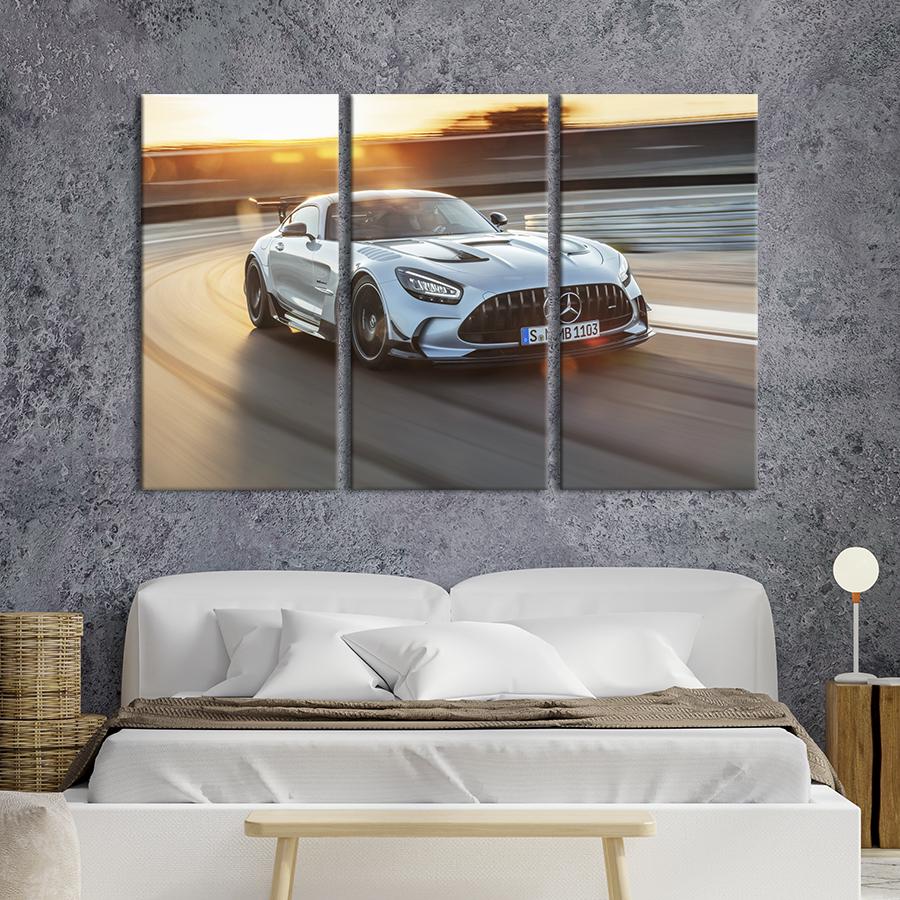 Картина на холсте триптих Спортивный автомобиль Mercedes-AMG GT Black Series 78x48 см (1365-31)
