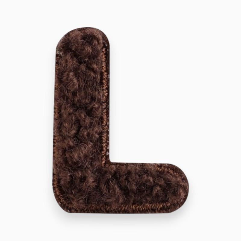 Термоаплікація буква "L" плюшева 2,4х1,7 см 1 шт. Коричневий (АК2417б08)