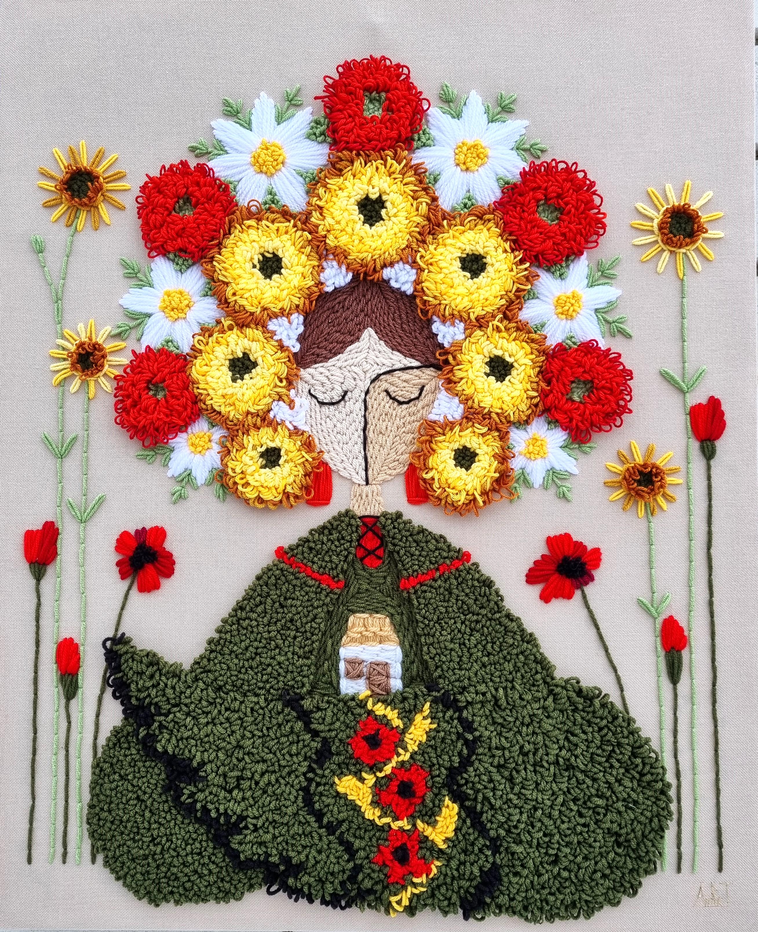 Картина ручной работы Берегиня ковровая вышивка 45х55 см