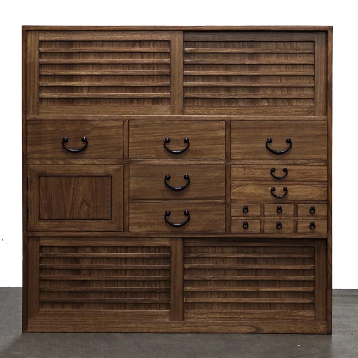 Комод тансу из дерева Гинаус Корица (КТУ-005233) Комод тансу из дерева Гинаус Корица (КТУ-005233)