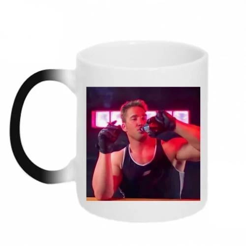 Чашка керамическая хамелеон Билли пьет пиво 320 мл Черно-белый (13816039-17-186167)