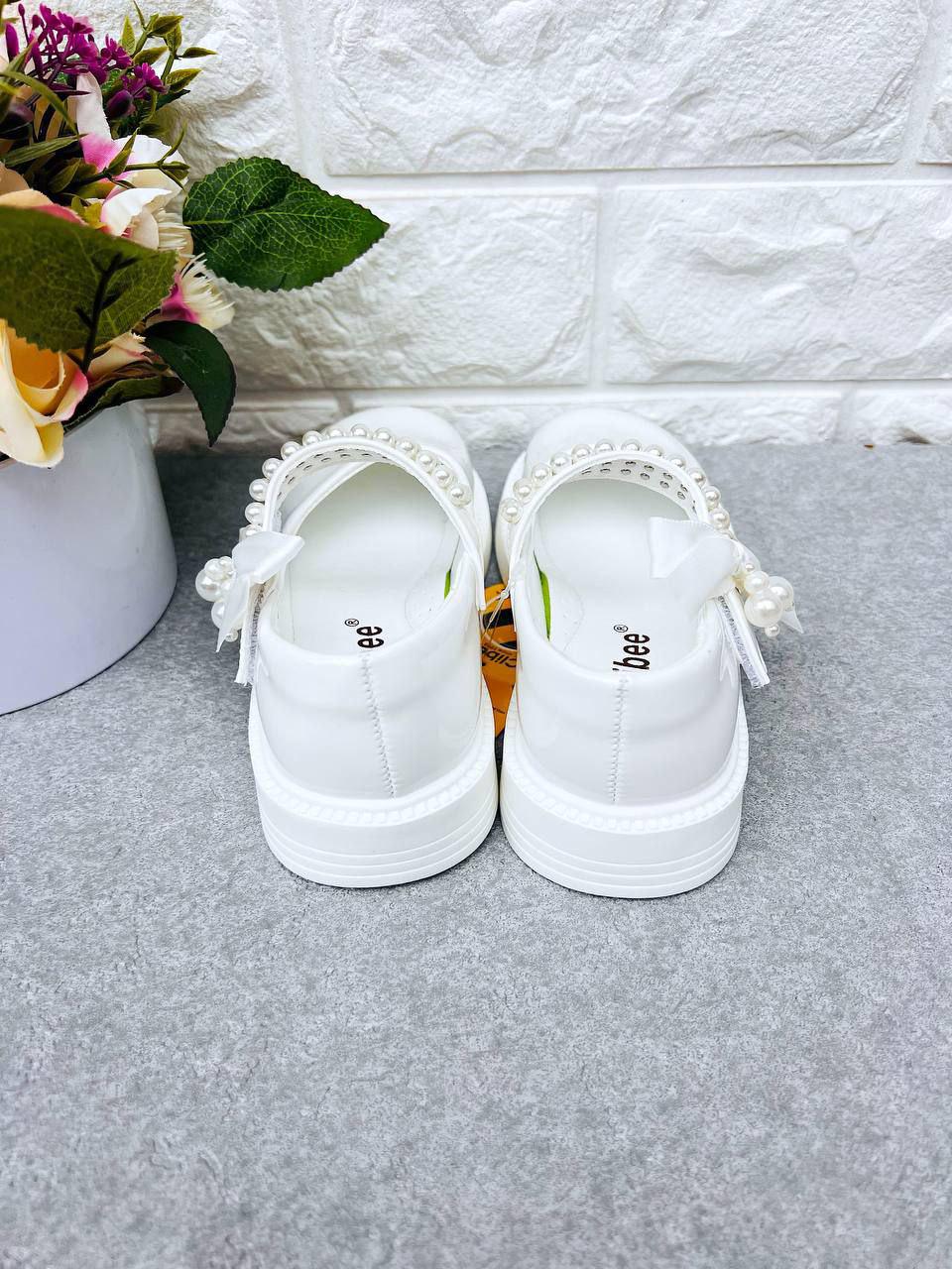Туфлі класичні для дівчинки Clibee 1958 р. 31 19 см Білий (1958-5) - фото 3 Туфлі класичні для дівчинки Clibee 1958 р. 31 19 см Білий (1958-5) - фото 3