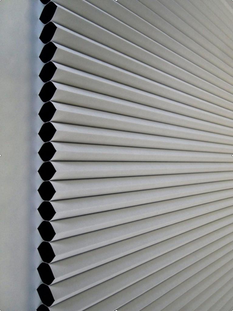 Бездротові тканинні штори-плісе Redi Shade Easy Lift Блекаут 76,2х162,6 см Білий - фото 2