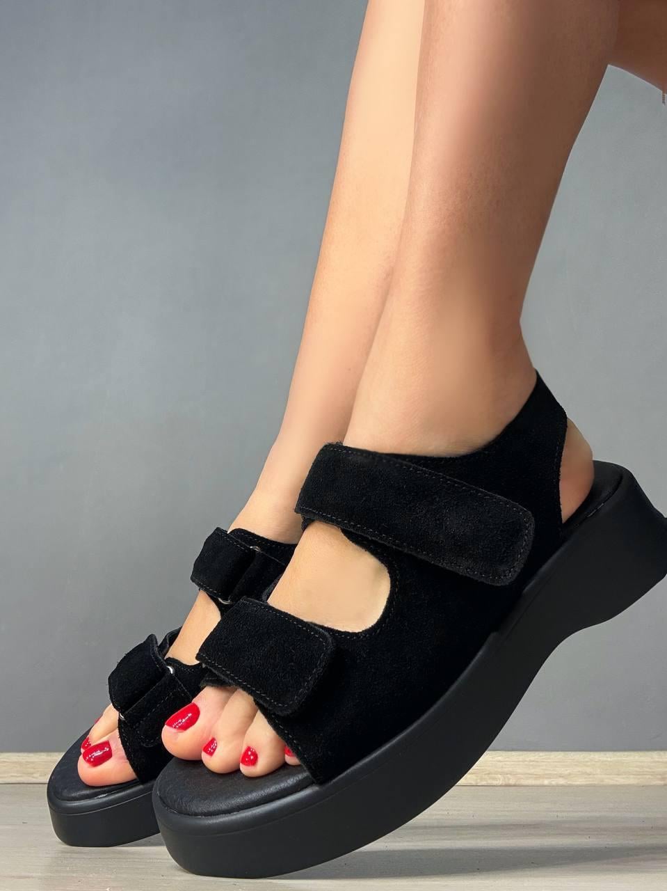 Сандали женские Hengji 185-5 на платформе с липучками замшевые р. 36 Черный (6689)