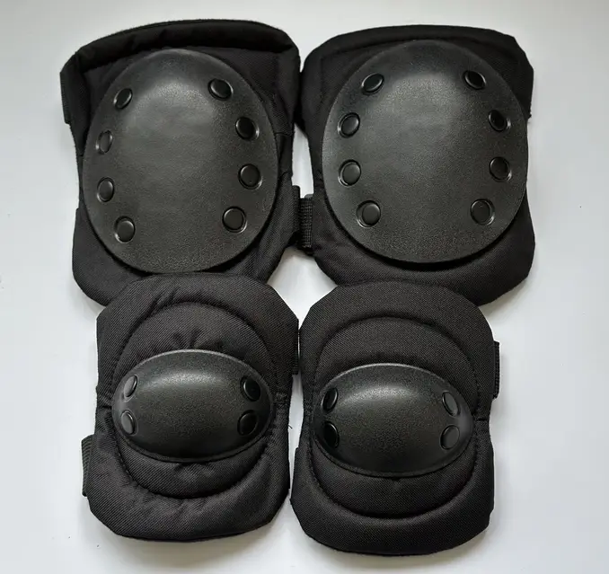 Наколенников и налокотников М Черный (2479518679)