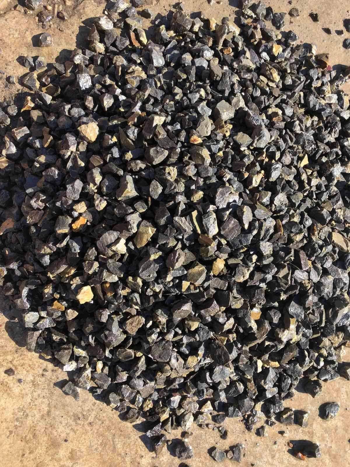 Крошка для декорации 5-15 мм по 10 кг Голубой