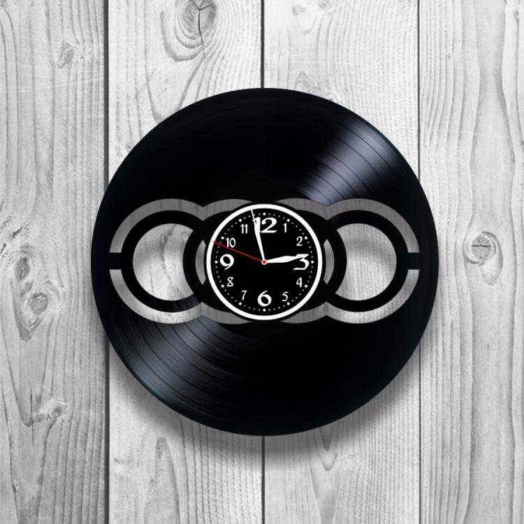 Годинник настінний Audi 0471 з вінилової платівки