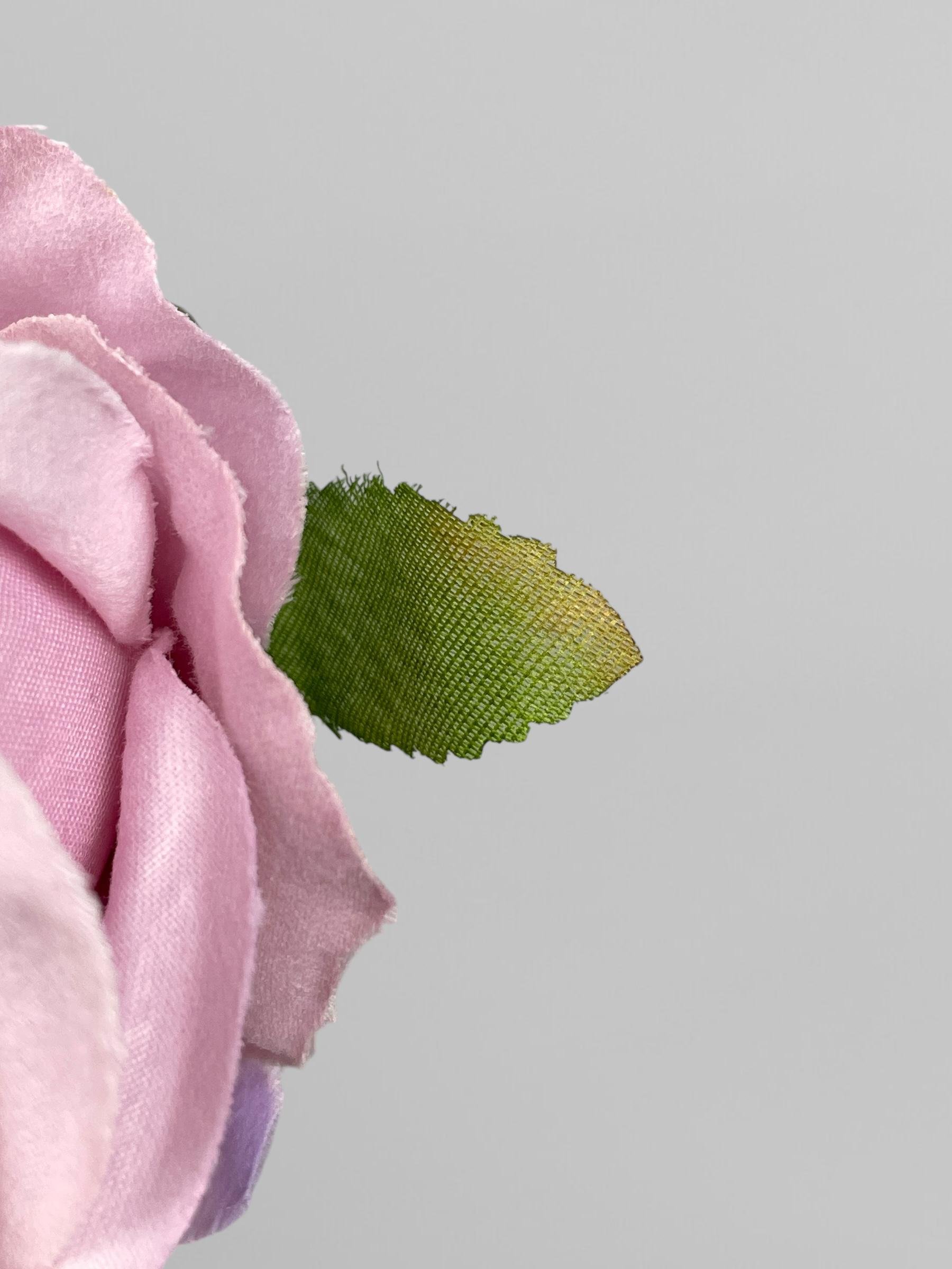 Искусственная головка розы сатиновая 10 см Лиловый (К02023) - фото 4 Искусственная головка розы сатиновая 10 см Лиловый (К02023) - фото 4