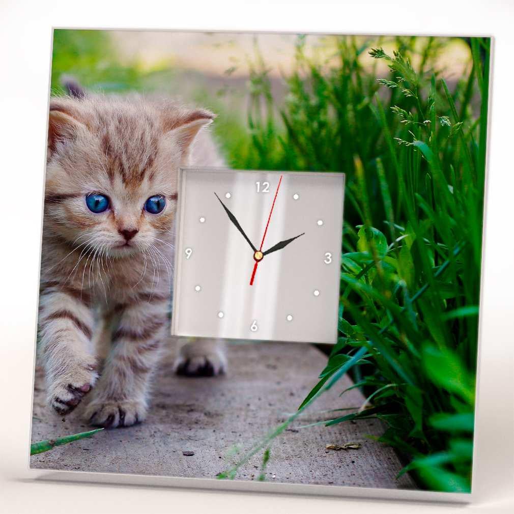 Часы настенные с рисунком WonderCloud маленький охотник 260x260 мм (C03694)