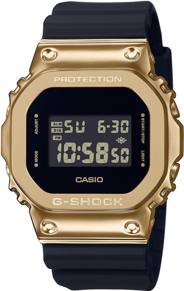 Часы кварцевые Casio GM-5600G-9ER (GM-5600G-9ER)