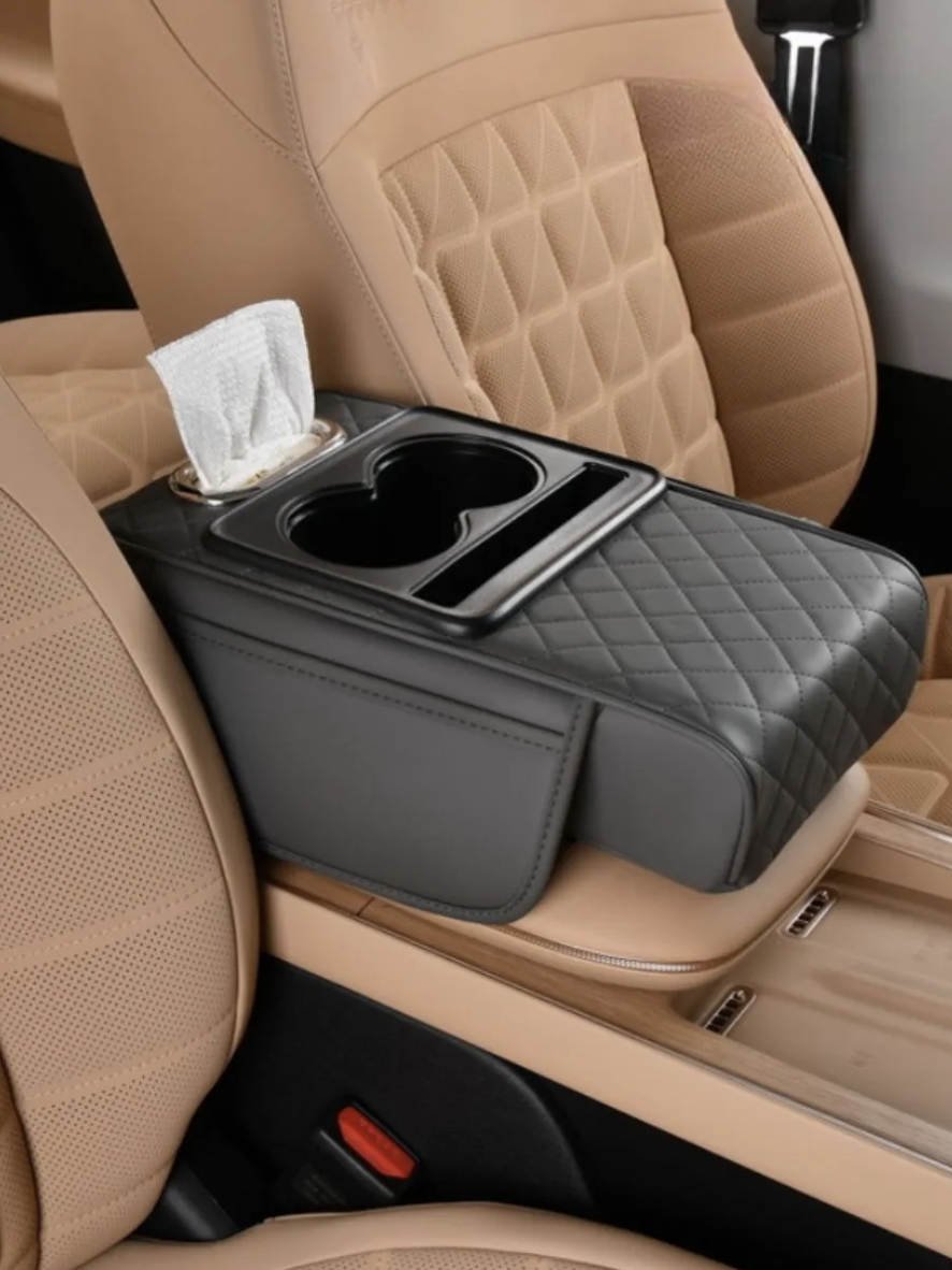 Автомобильный подлокотник с подстаканниками и салфетницей из экокожи 35х20х8 см Серый (Е500336С)