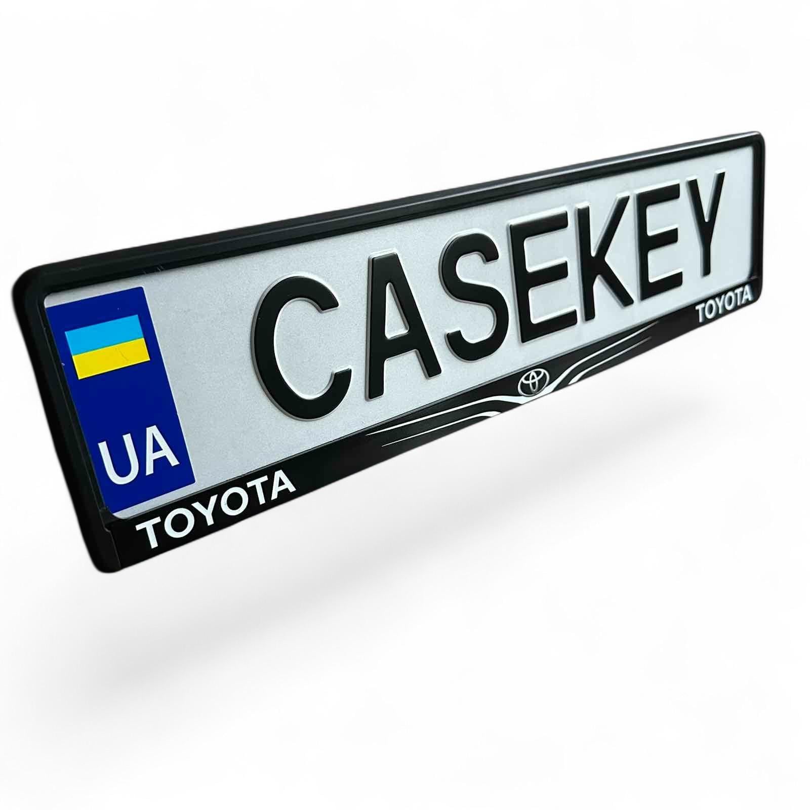 Авторамка с лакированной печатью Toyota (toramka3)