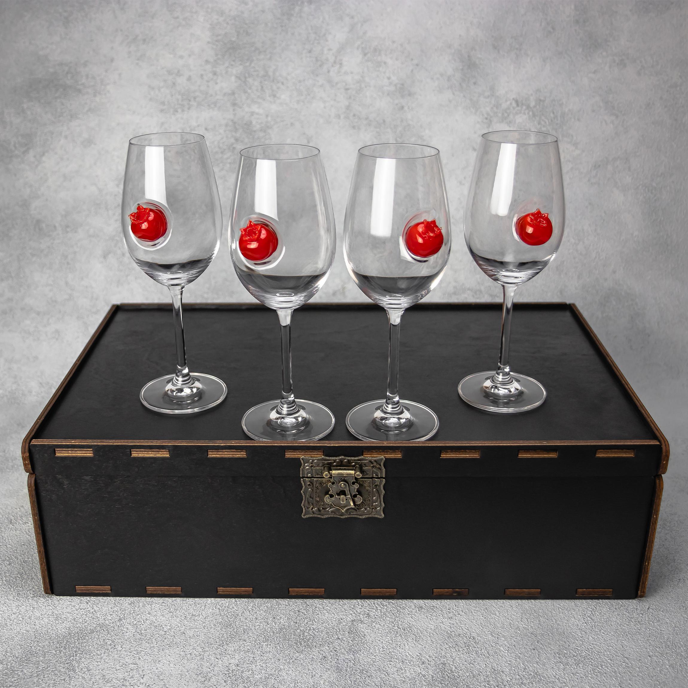 Набор VSKLO на 4 бокала для вина с гранатом 350 мл (31516244)