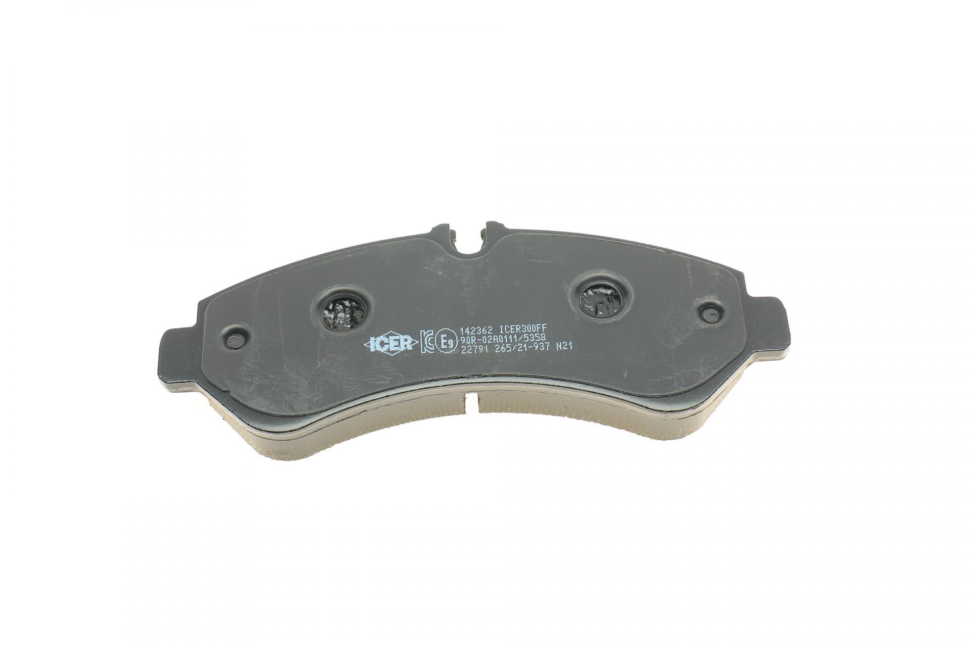 Колодки тормозные задние MB Sprinter 907 511-519 CDI 18-142362 ICER