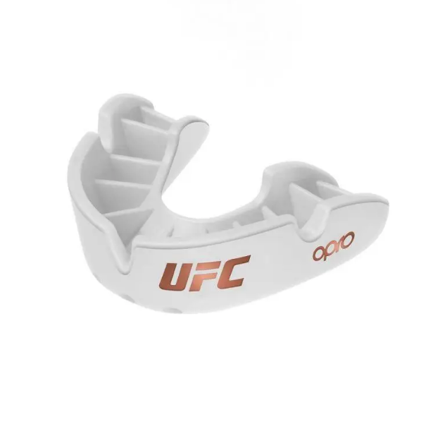 Капа OPRO Bronze UFC возраст до 11 лет антибактериальная Белый (6936116104953)