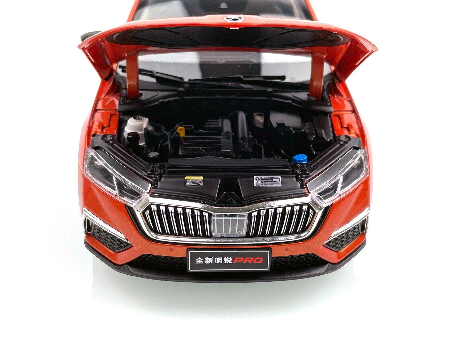 Модель автомобіля Skoda Octavia PRO 2021 р. 1:18 Помаранчевий (24) - фото 6