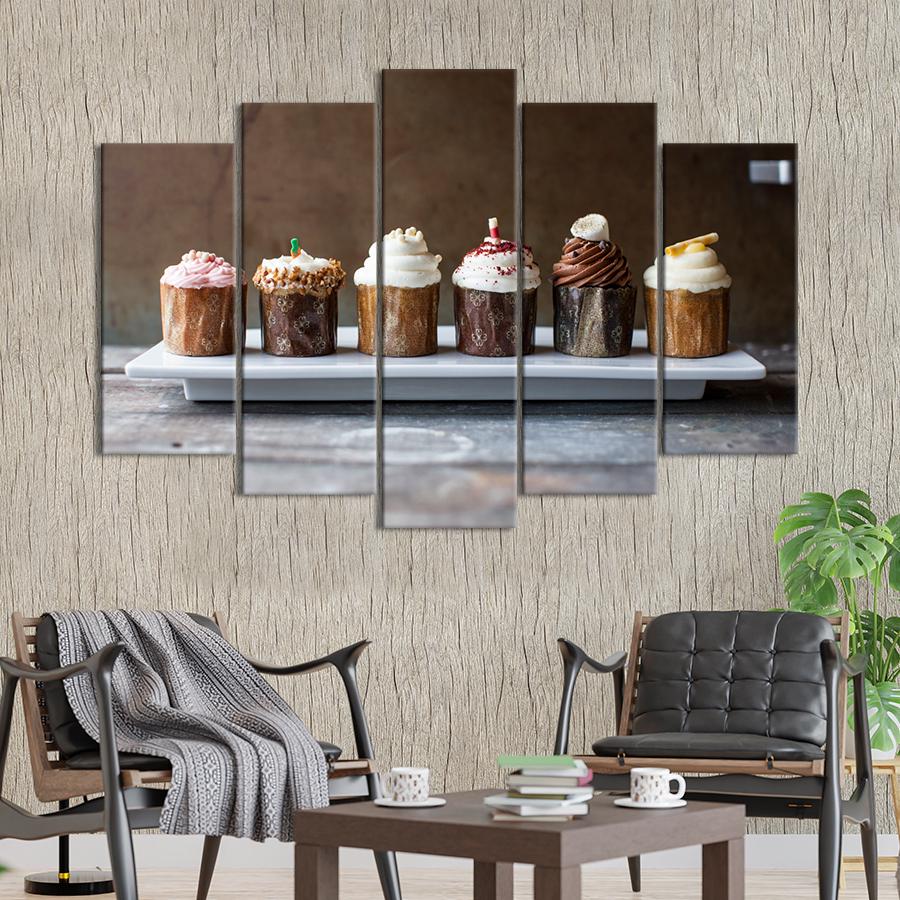 Настенний декор Капкейки с воздушным кремом 137x85 см (A396-5)