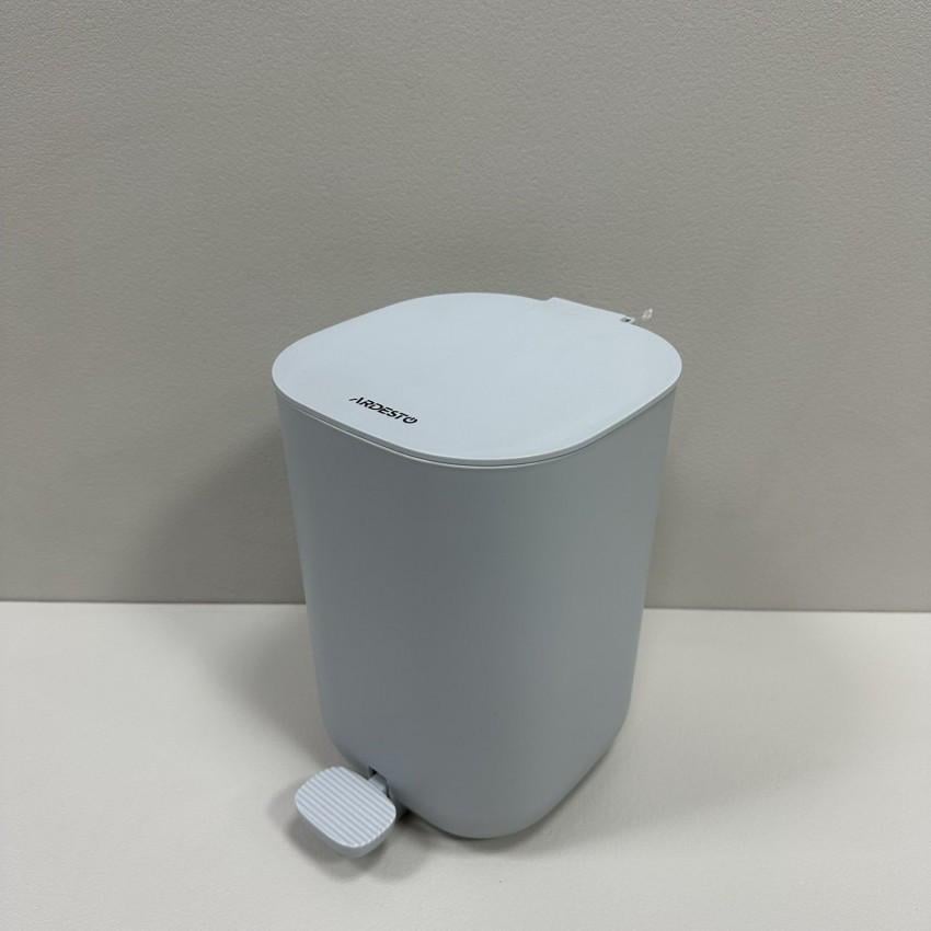 Відро для сміття Ardesto Vigor ARHB3602G пластикове 3 л з педалькою 16,5х18х23,2 см Світло-сірий (30470077)