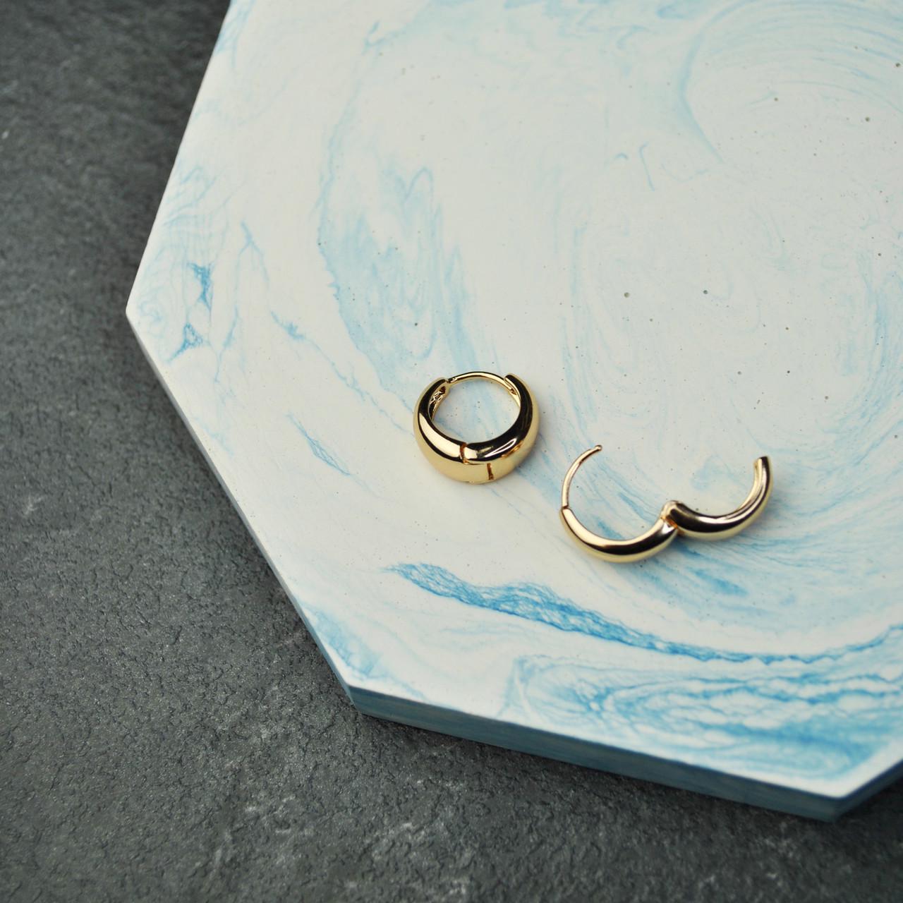 Сережки кольца капли медицинская сталь позолота (x172-2) - фото 4 Сережки кольца капли медицинская сталь позолота (x172-2) - фото 4