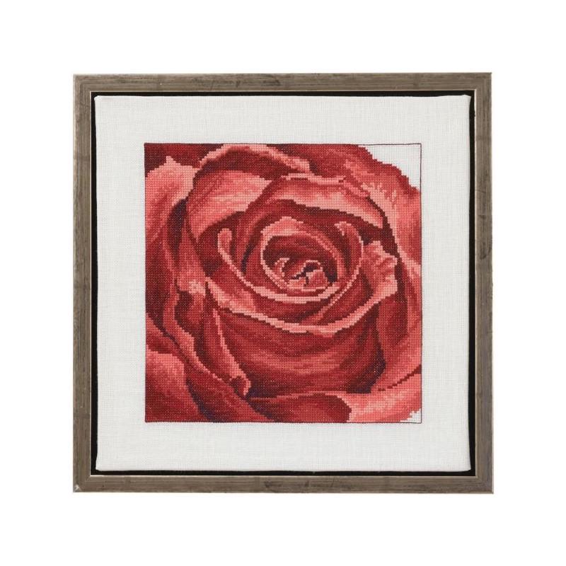 Набор для вышивания крестиком Permin 70-1150 Red rose (23718) Набор для вышивания крестиком Permin 70-1150 Red rose (23718)