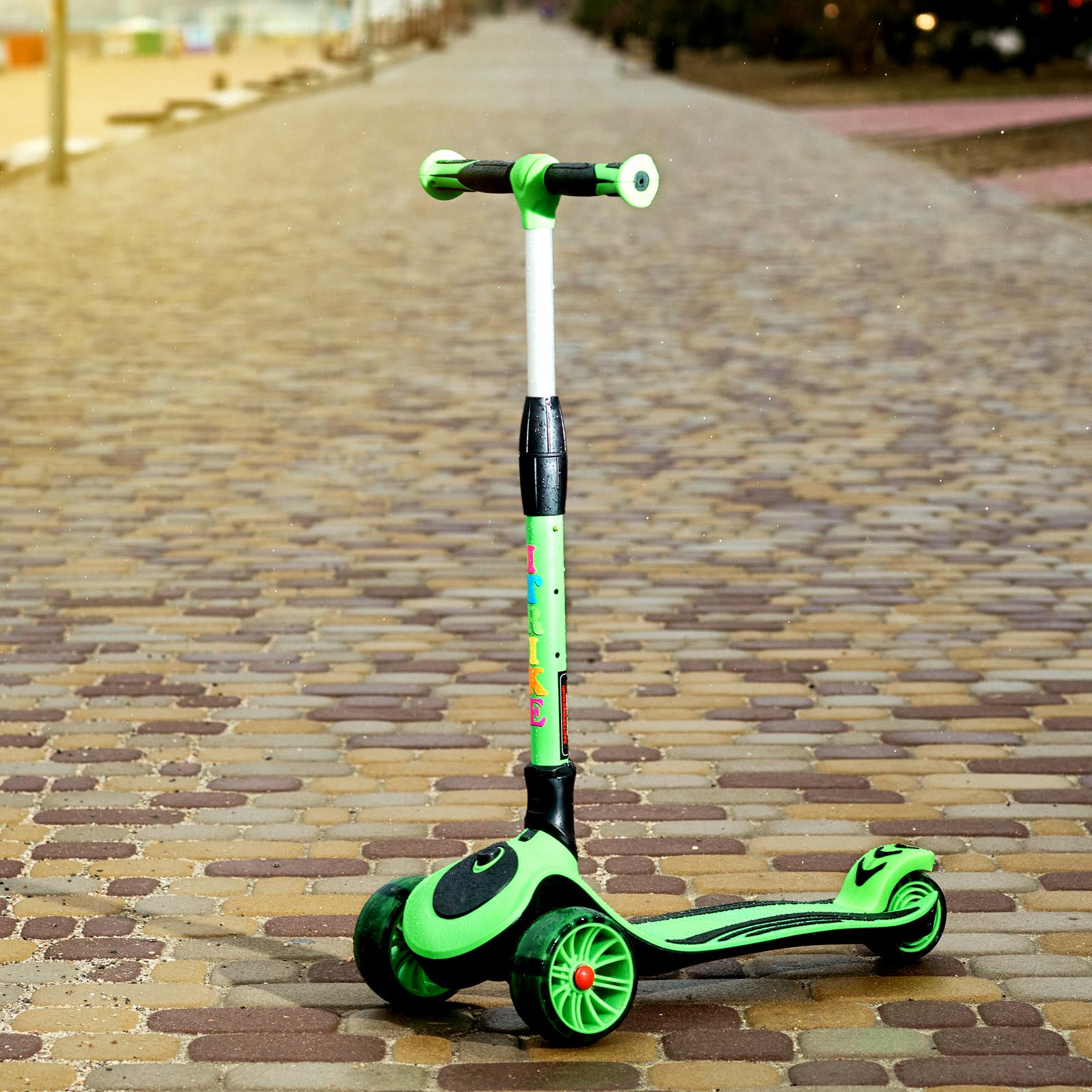 Самокат складной трехколесный iTrike Maxi 2590 с колесами Зеленый Самокат складной трехколесный iTrike Maxi 2590 с колесами Зеленый