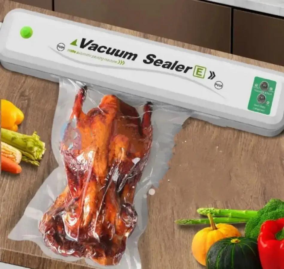 Вакуумный упаковщик еды домашний Vacuum Sealer-E и 5 пакетов 16x25 см (27882718) - фото 2 Вакуумный упаковщик еды домашний Vacuum Sealer-E и 5 пакетов 16x25 см (27882718) - фото 2