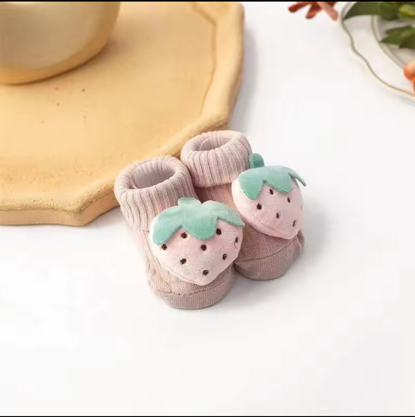 Носочки нарядные #42 Клубнички 0-12 мес. Розовый (144033)