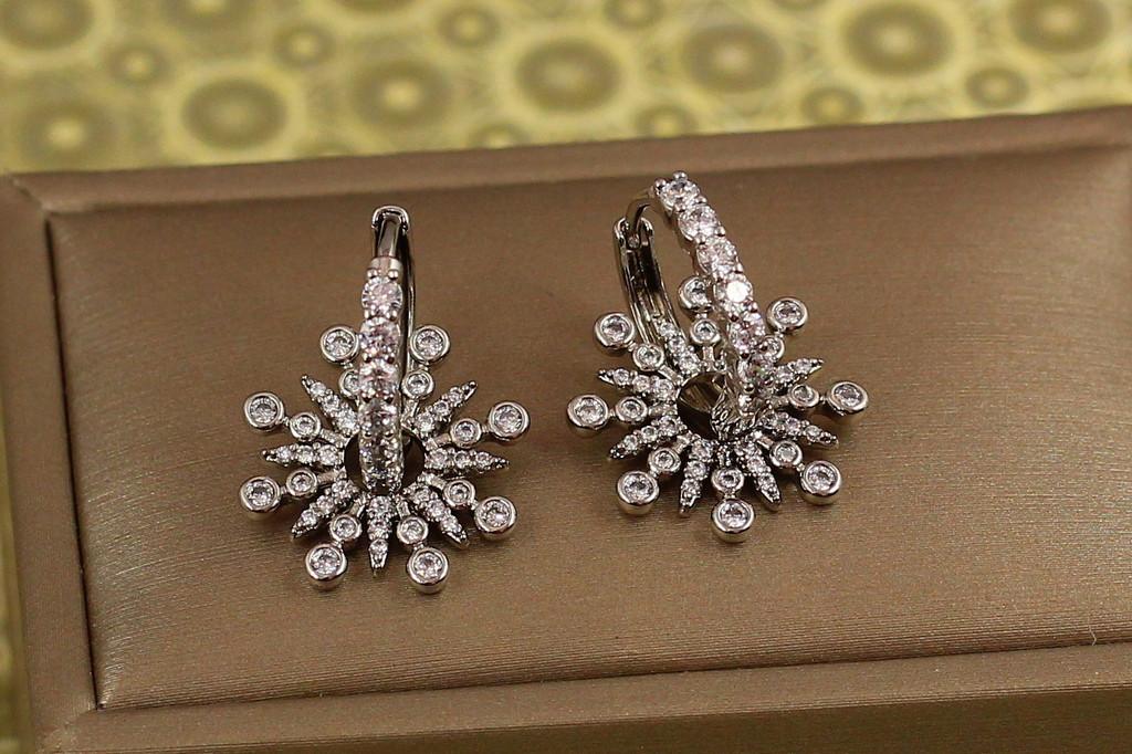 Серьги Xuping Jewelry со съемными снежинками 2,3 см Серебристый (2182578130)