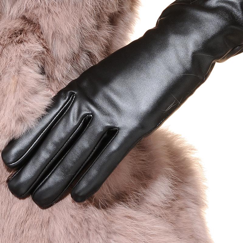 Перчатки женские высокие из экокожи L Черный (19062429) - фото 7 Перчатки женские высокие из экокожи L Черный (19062429) - фото 7