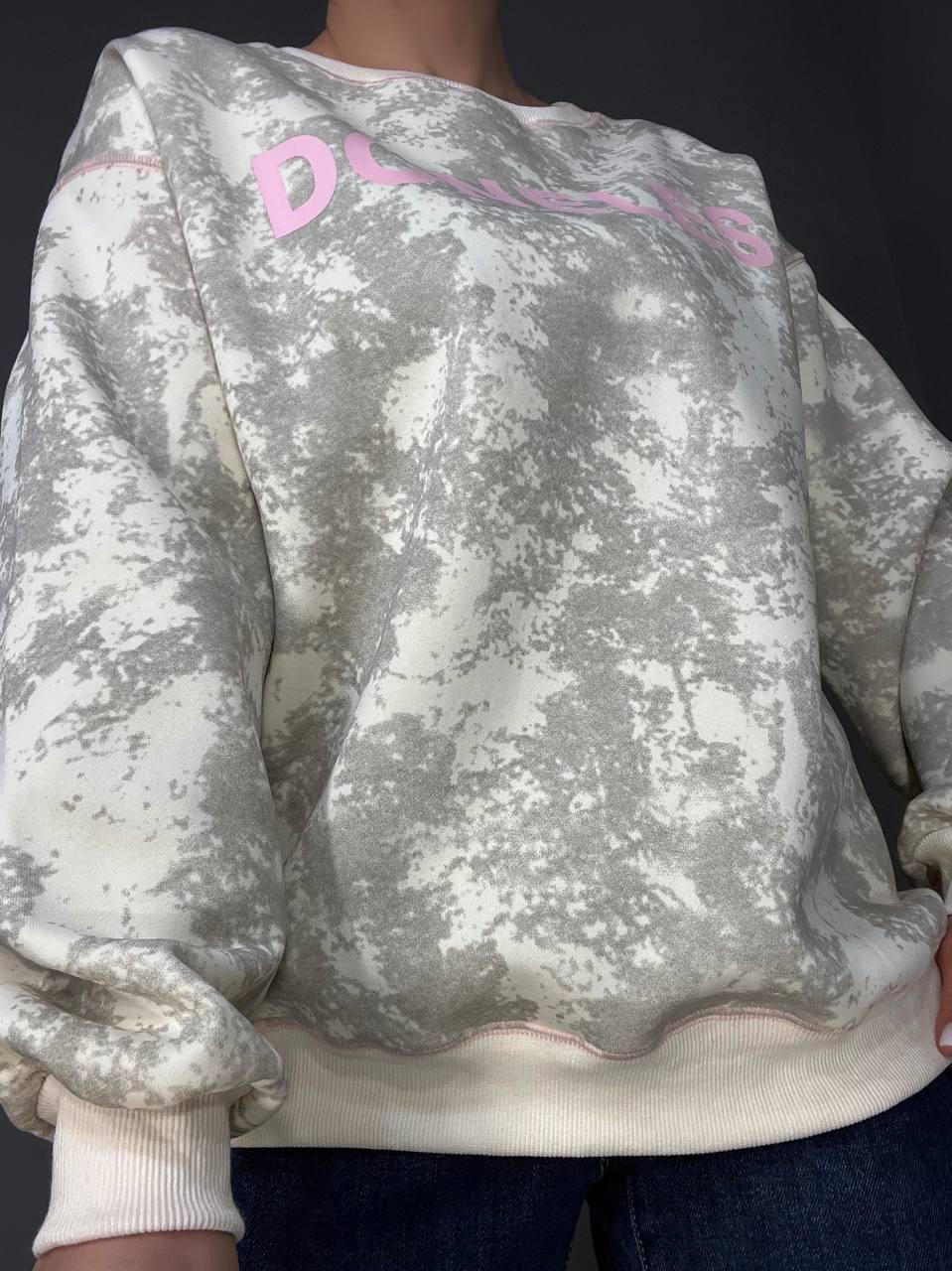 Свитшот женский JOY ONE 1732 DONELES удлиненный вареный тай-дай OS Молочный (3302) - фото 2 Свитшот женский JOY ONE 1732 DONELES удлиненный вареный тай-дай OS Молочный (3302) - фото 2