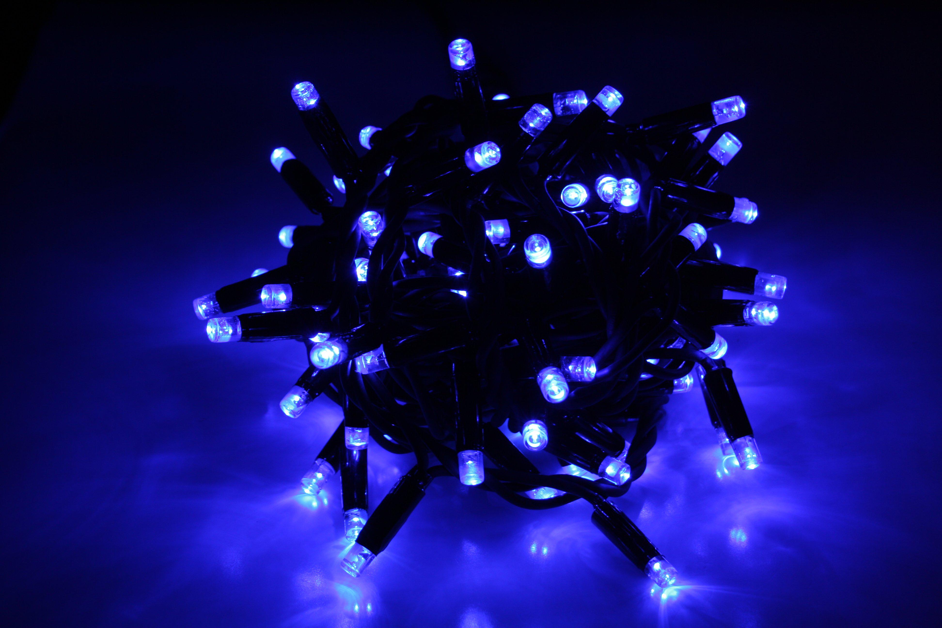 Гирлянда уличная LUMION нить 100LED 10m 230V цвет синий/черный, IP44 EN
