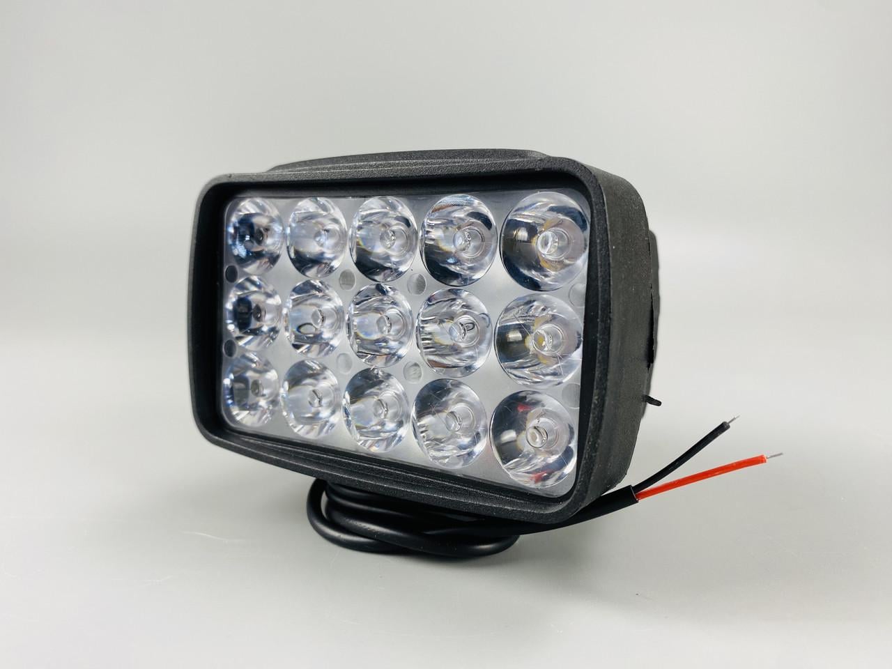 Фара светодиодная LED смешанный луч 45 Вт светодиоды 3W LED прямоугольная/крепеж с 15 диодами 15 шт.