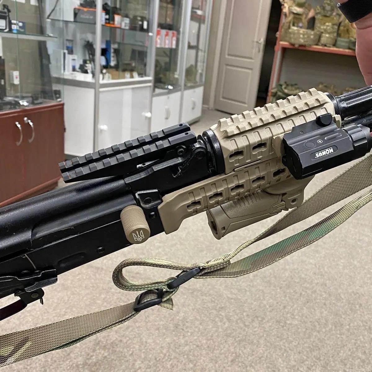 Планка Picatinny для АК на цілик 8 слотів довжина 100 мм Планка Picatinny на АК - фото 10 Планка Picatinny для АК на цілик 8 слотів довжина 100 мм Планка Picatinny на АК - фото 10