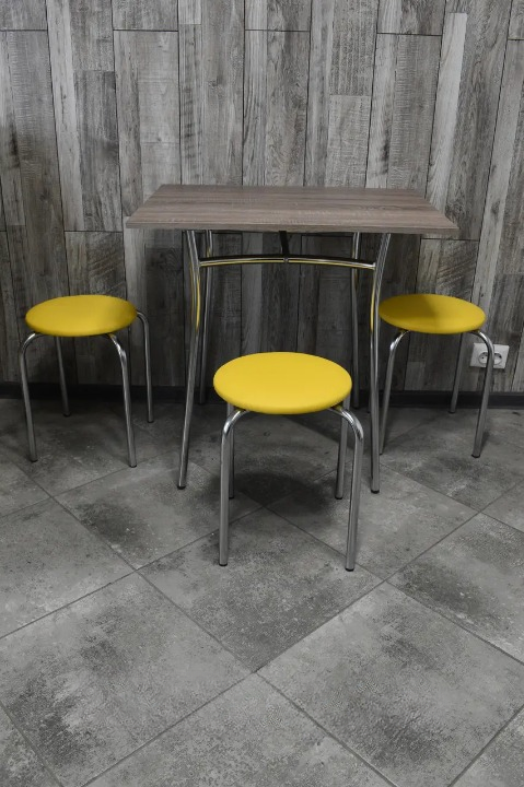 Кухонний комплект CHICO Тріо стіл/табурет 3 шт. в хромі-корпусі 60х80х75 см Трюфель/Жовтий (28374288)