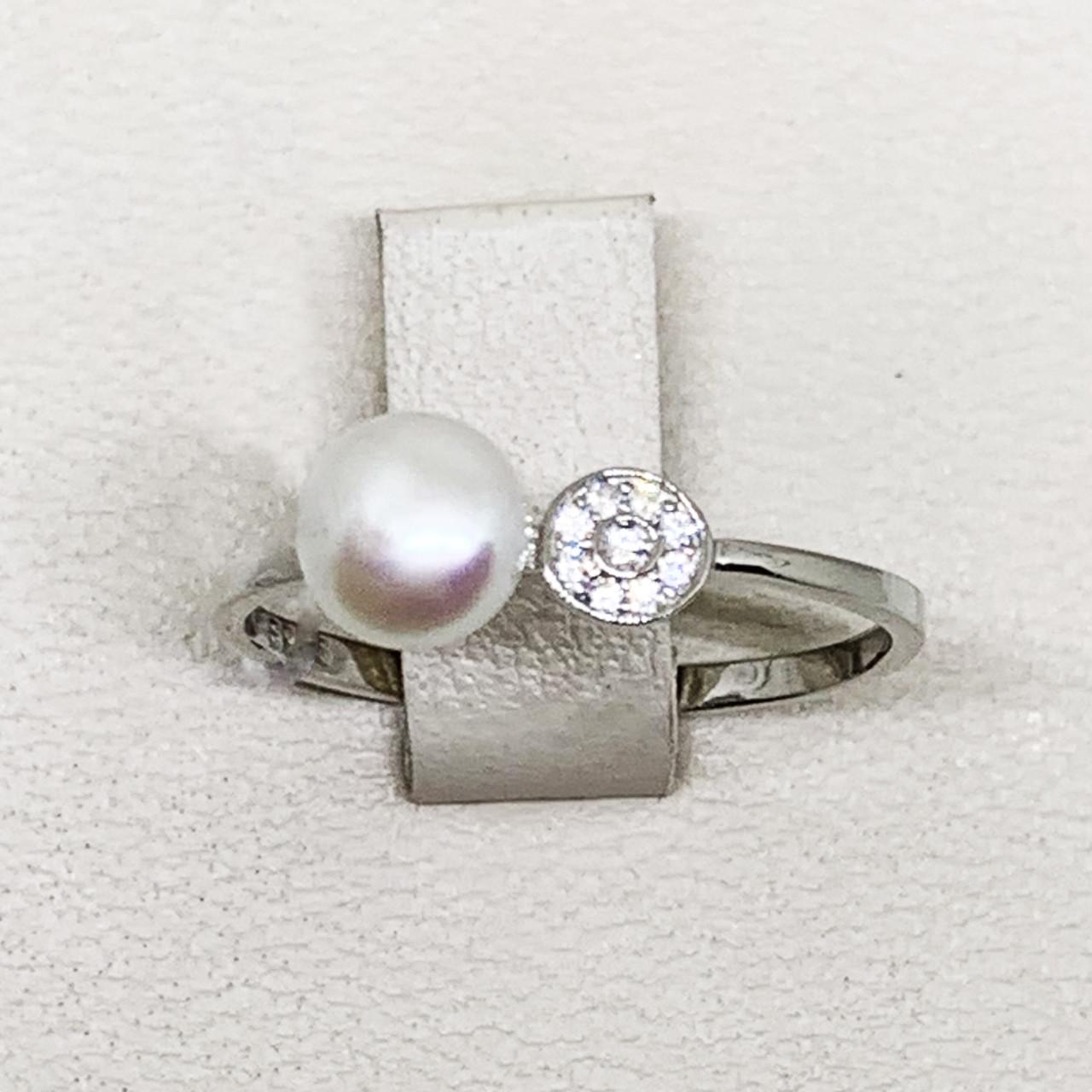 Кольцо серебряное с жемчугом и кубическим цирконием р. 17 1,17 г (1688426183)