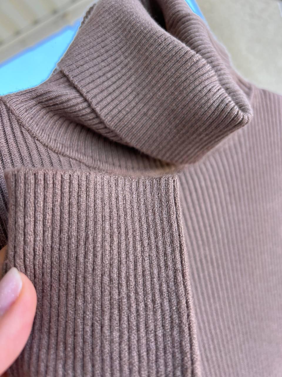 Свитер женский A-N 920 водолазка гольф рубчик высокий воротник OS Шоколадный (2935) - фото 4 Свитер женский A-N 920 водолазка гольф рубчик высокий воротник OS Шоколадный (2935) - фото 4