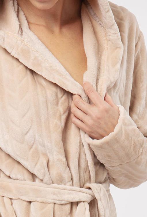 Халат женский KEY LGL 200 B24 плюшевый с капюшоном и боковыми карманами S/M Бежевый (2391910932) - фото 2 Халат женский KEY LGL 200 B24 плюшевый с капюшоном и боковыми карманами S/M Бежевый (2391910932) - фото 2
